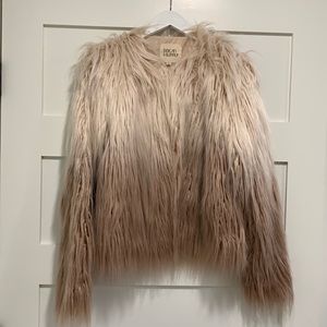Tread & Supply Crop Faux Fur Coat in Pink Ombré Size M